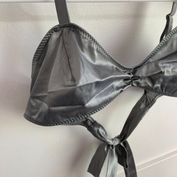 NWOT Skims Chrome Woven Shine Tie Back Bralette - Picture 6 of 10